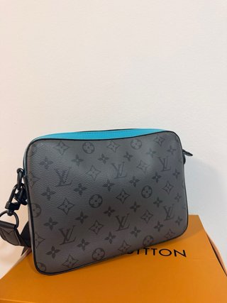Bolso Louis Vuitton gris y azul