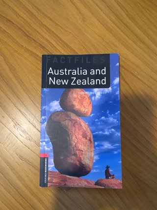 Oxford Bookworms Library: Stage 3: Australia an...