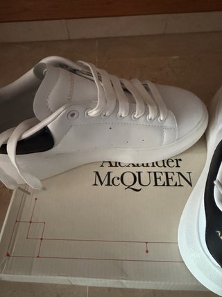 Sneakers Alexander McQueen in bianco da uomo