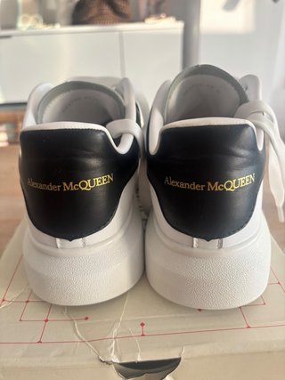 Sneakers Alexander McQueen in bianco da uomo
