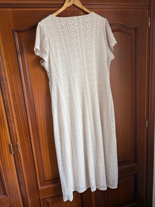 Vestido beige de encaje xl