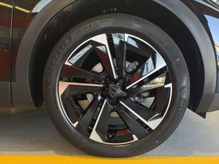 Peugeot 408 Puretech 130 Allure Pack EAT8 96 kW (130 CV)
