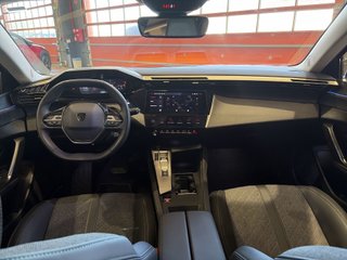 Peugeot 408 Puretech 130 Allure Pack EAT8 96 kW (130 CV)