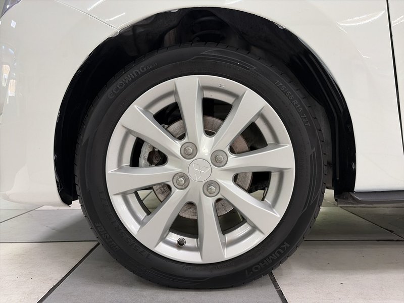 Mitsubishi Space Star 120 MPI Motion 2015, foto 7
