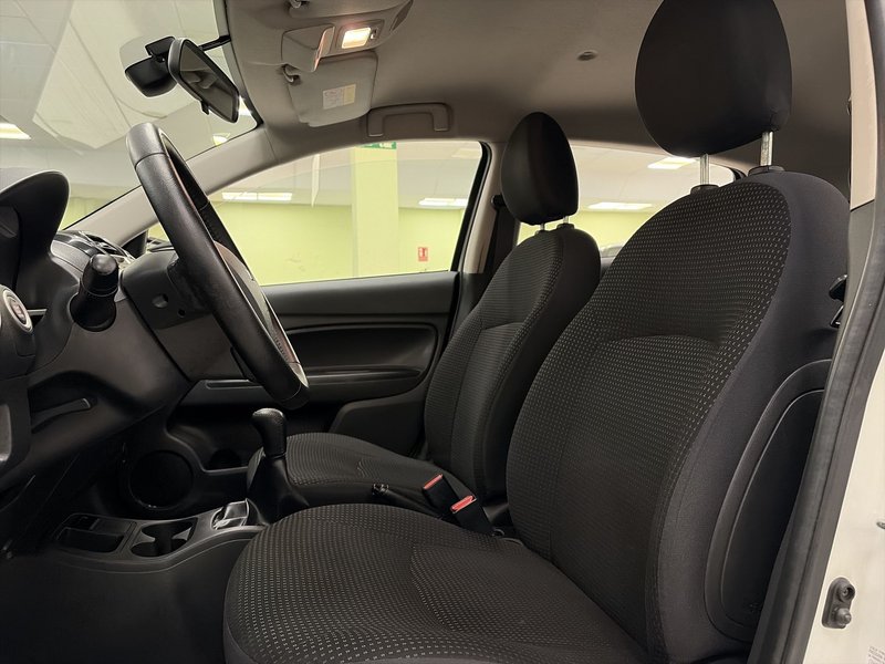 Mitsubishi Space Star 120 MPI Motion 2015, foto 8