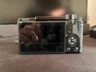 Ricoh GR III + Accesorios Cámara
