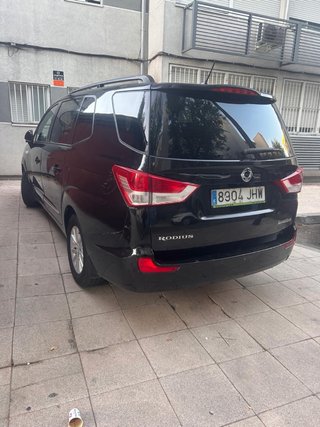 SsangYong Rodius 2015