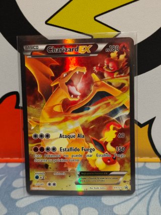 Charizard EX Carta Pokémon XY121