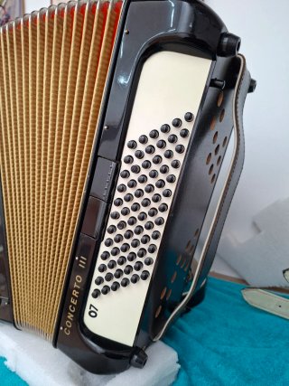 Acordeón Hohner Concerto III Negro