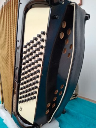 Acordeón Hohner Concerto III Negro