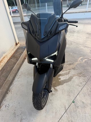 Yamaha x max tech