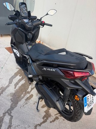 Yamaha x max tech