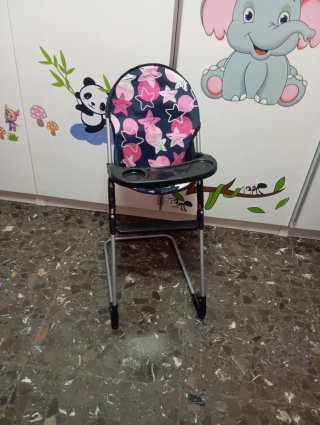 Muñeco Nenuco con trona
