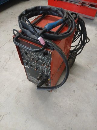 Soldadora Kemppi AC/DC 250 TIG