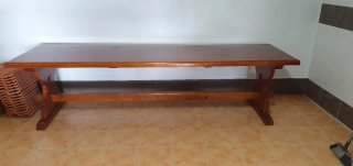 Mesa y bancos txoko madera maciza a medida ebanist