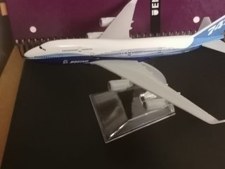 Maqueta Avión Boeing 747 Intercontinental