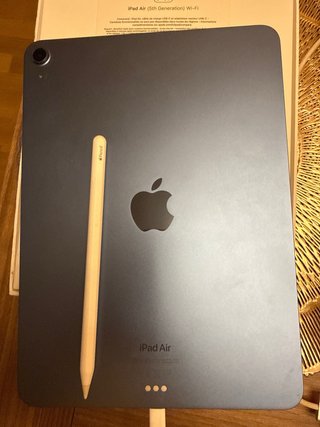 iPad Air 5ª Gen 64GB Wi-Fi Casi Sin Uso