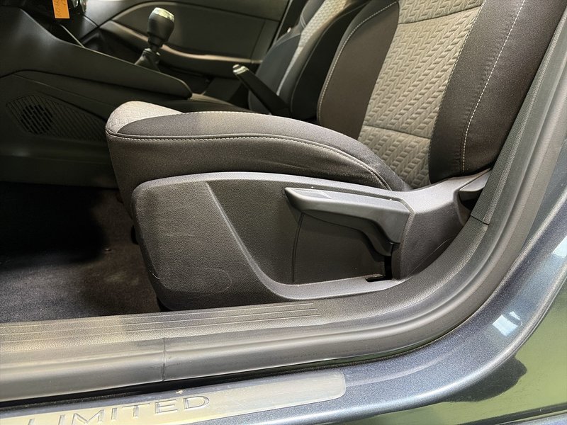 Renault Clio 2022, foto 9