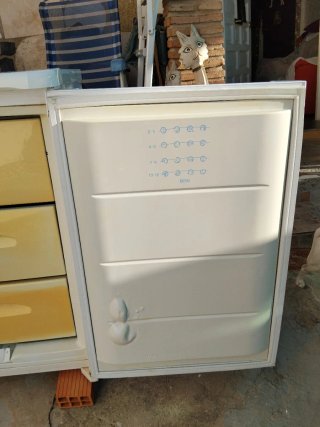 Congelador Indesit