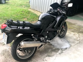 Kawasaki ZZR600 2005 Negra