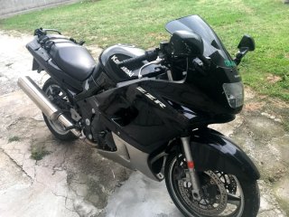 Kawasaki ZZR600 2005 Negra