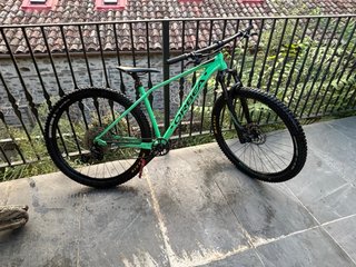 Bicicleta de Montaña Orbea Alma H30 Talla M.