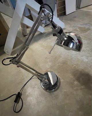 Flexo de escritorio metálico plateado