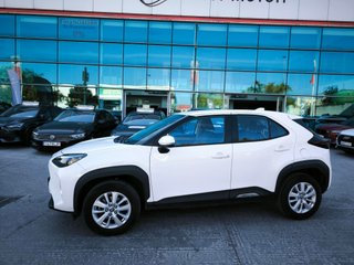 Toyota Yaris Cross 1.5 120H Business Plus