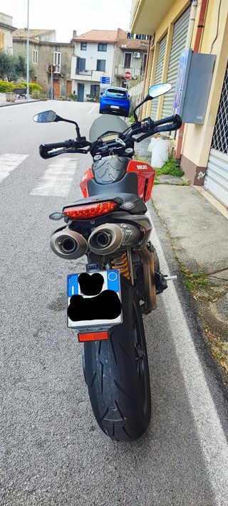 Ducati Hypermotard 796 - 2011