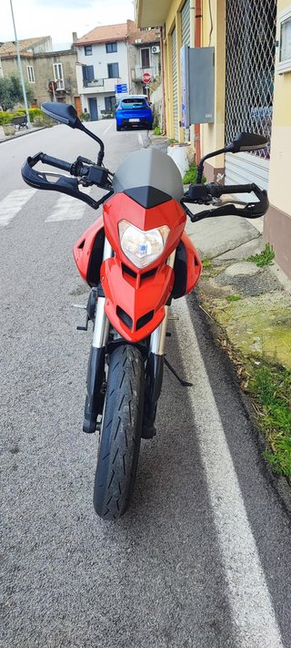 Ducati Hypermotard 796 - 2011