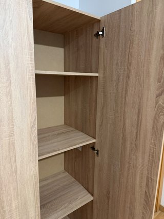 Armario 3 puertas 2 cajones madera