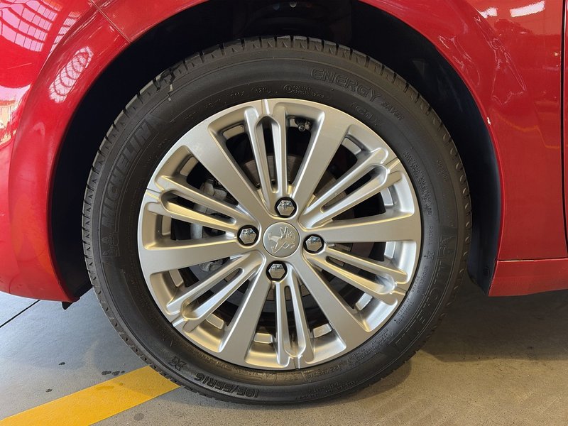 Peugeot 208 2019, foto 7