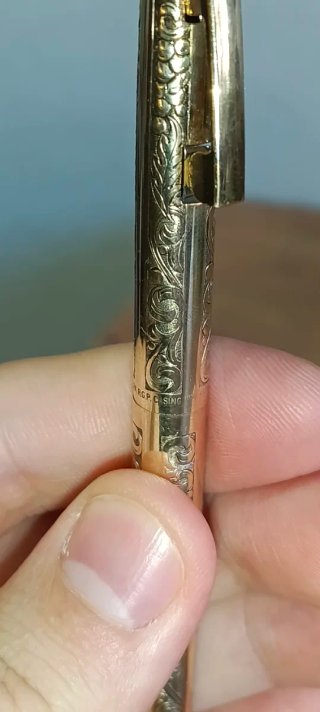 Bolígrafo Sheaffer Chapado en Oro
