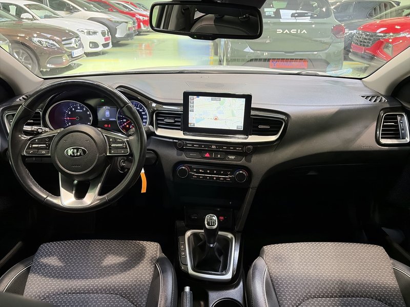Kia cee'd 1.0 T-GDI Tech 2019, foto 11