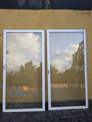 OPORTUNIDAD Conjunto de Ventanas y Puerta aluminio