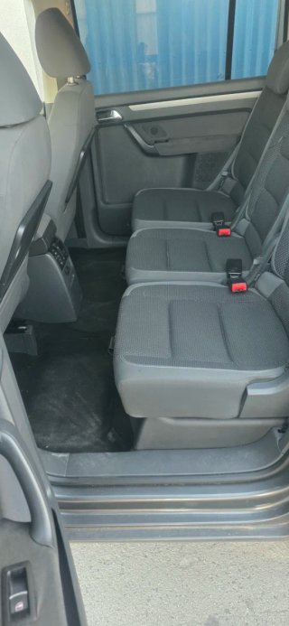 Volkswagen Touran 2012