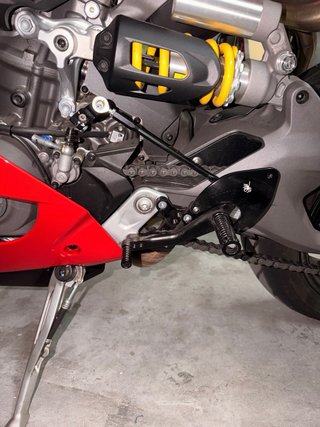 Estriberas Spyder Ducati Panigale V2