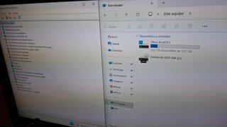 Lenovo V520S i5-7400 3.0 GHz PC Escritorio