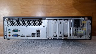 Lenovo V520S i5-7400 3.0 GHz PC Escritorio