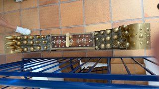 Antigua Caja Limpiabotas Turca Latón Repujado