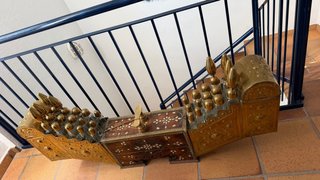 Antigua Caja Limpiabotas Turca Latón Repujado
