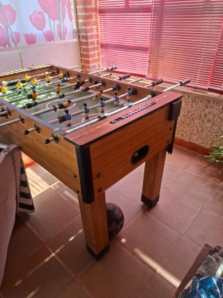 Futbolín de madera