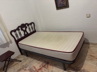Cabecero, somier y colchón