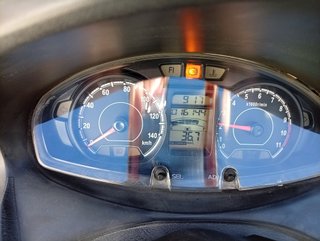 Suzuki Burgman 125 Negra