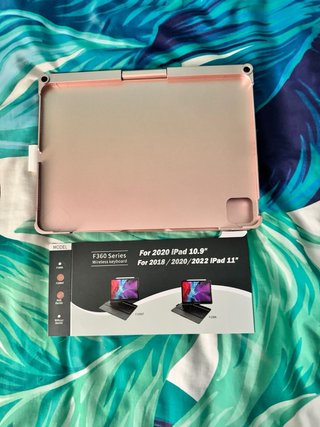 Funda con teclado Ipad