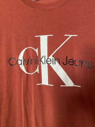 Camiseta Calvin Klein Jeans Roja Talla M