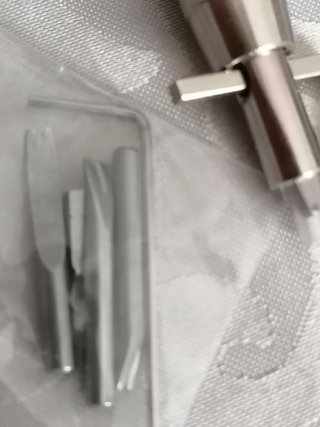 Biselador de cuero con accesorios