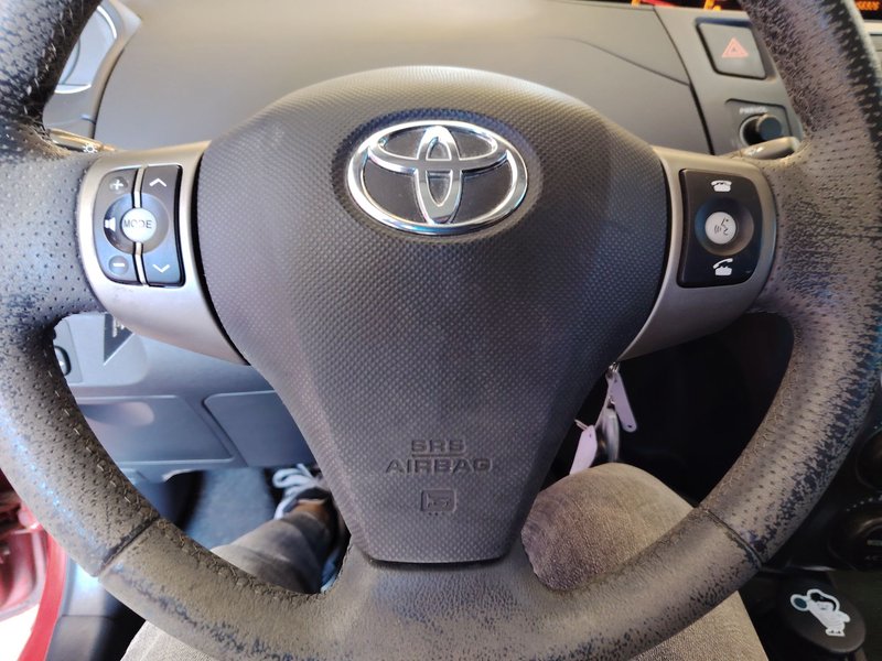 Toyota Yaris 1.3 VVT-i TS 3p 2010, foto 11