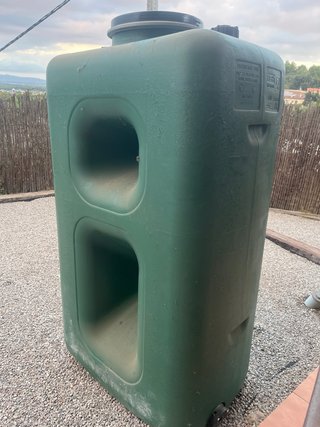 Depósito agua 1000L