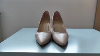 Tacones salón color nude talla 37